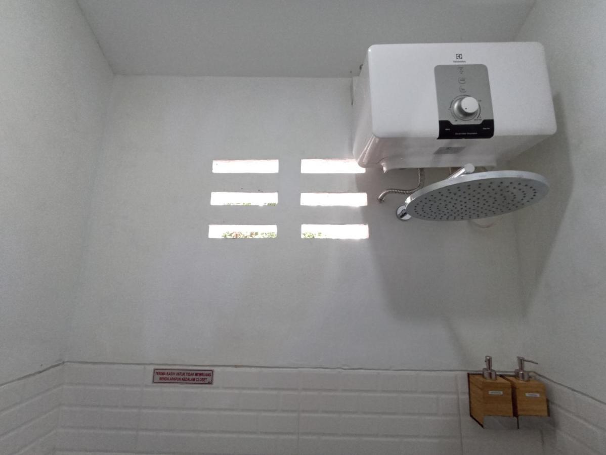 Mruyung Guest House Kota Lama Banyumas Mitra Reddoorz Exteriér fotografie