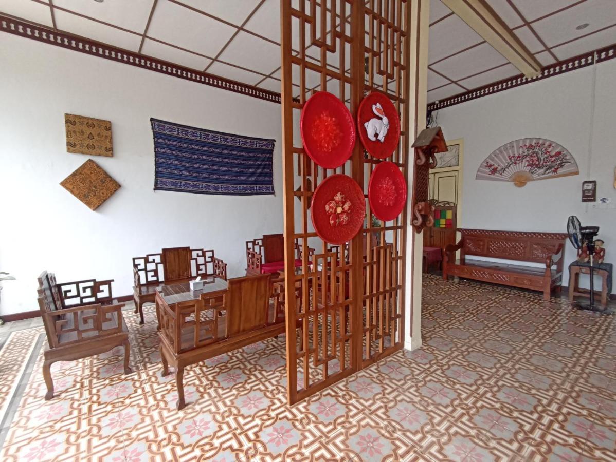 Mruyung Guest House Kota Lama Banyumas Mitra Reddoorz Exteriér fotografie