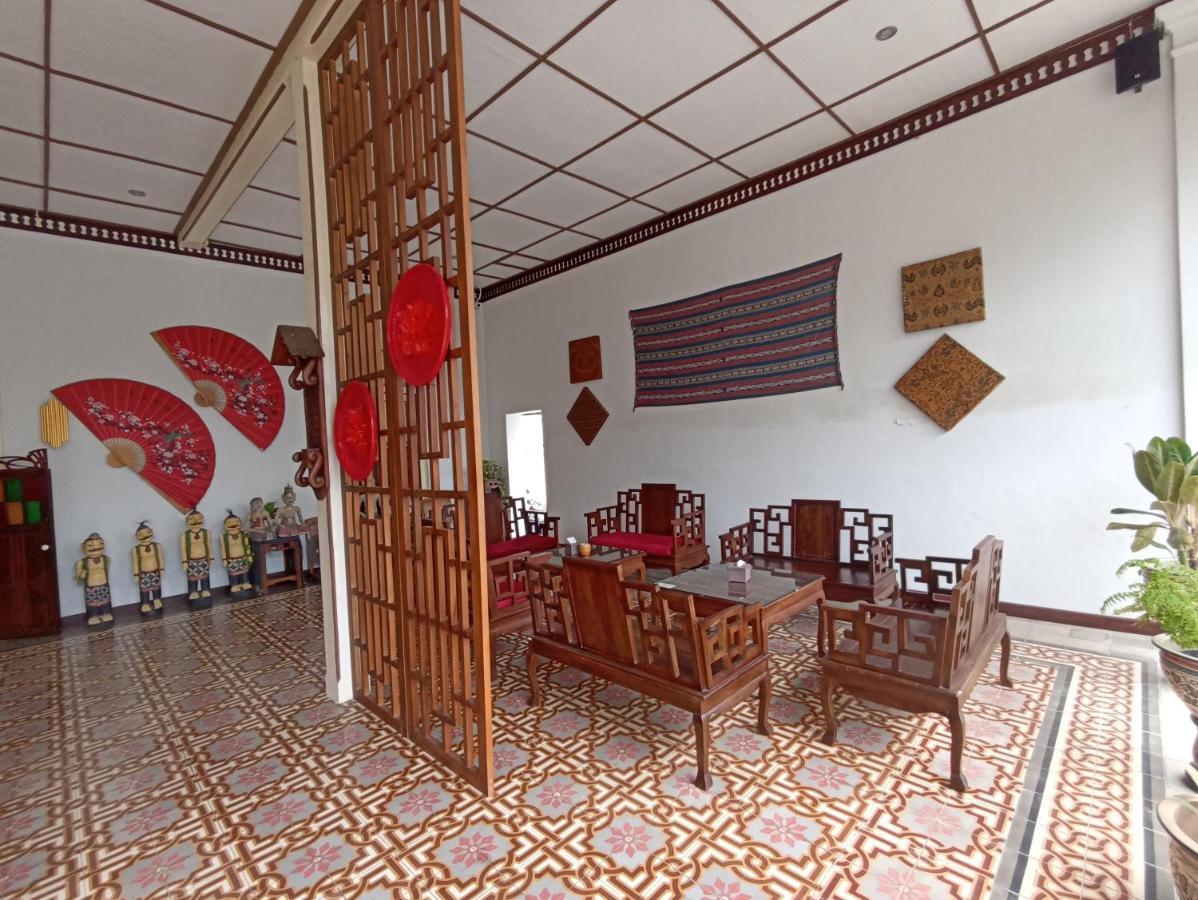 Mruyung Guest House Kota Lama Banyumas Mitra Reddoorz Exteriér fotografie